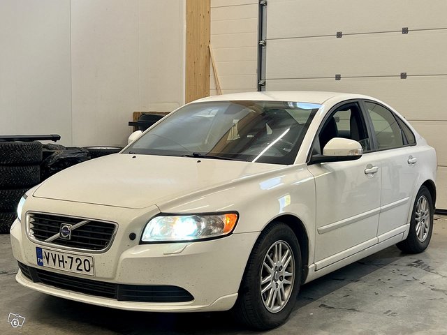 Volvo S40 1