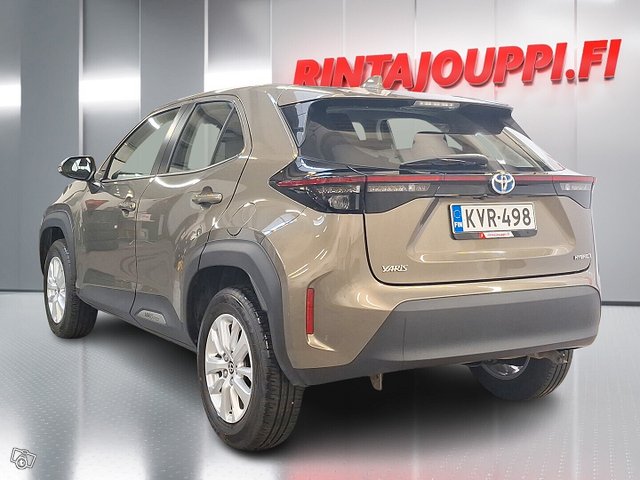 Toyota Yaris Cross 2