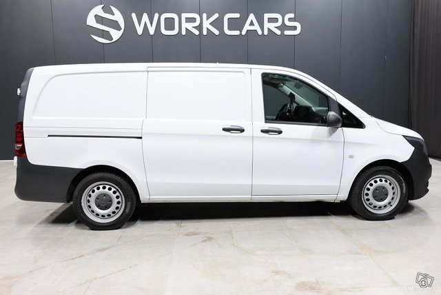 Mercedes-Benz Vito 8