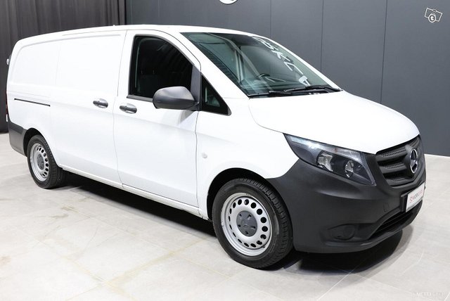 Mercedes-Benz Vito 9