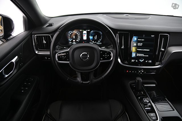 Volvo V60 15