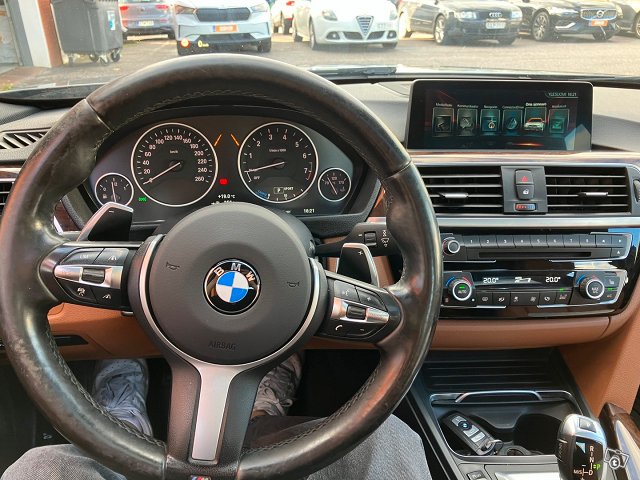 BMW 330 6