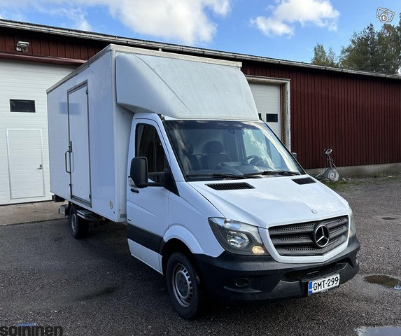 Mercedes-Benz Sprinter 2