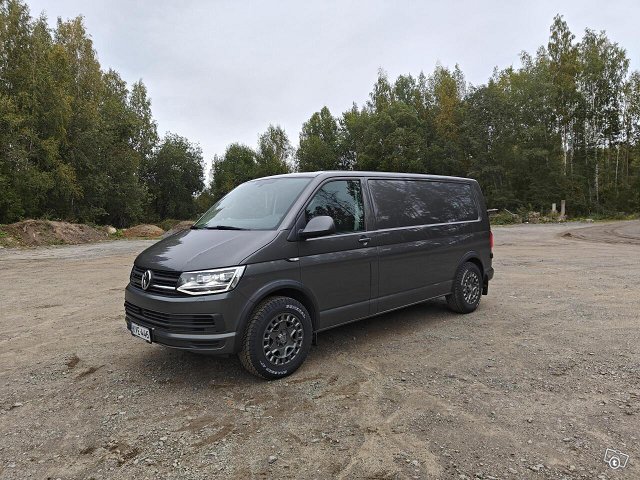 Volkswagen Transporter 12