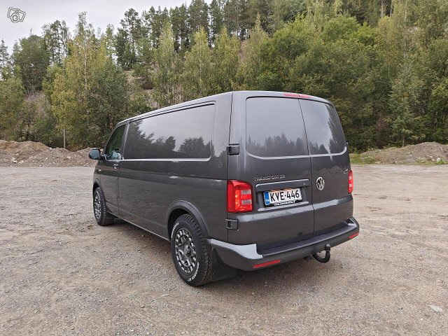 Volkswagen Transporter 13