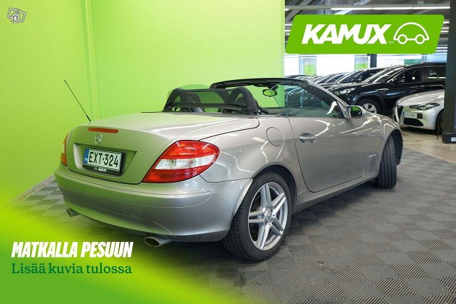 Mercedes-Benz SLK 2