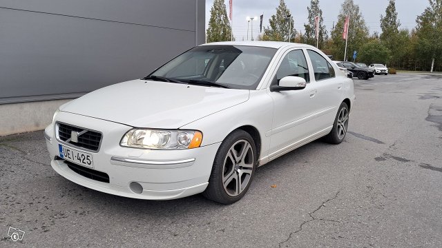 Volvo S60 1