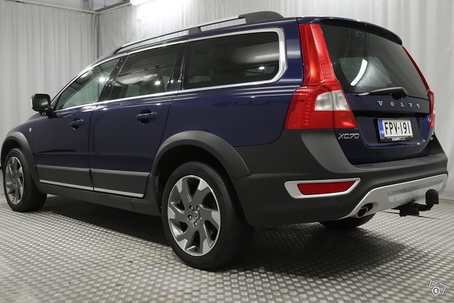 Volvo XC70 6