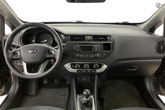 Kia Rio 8