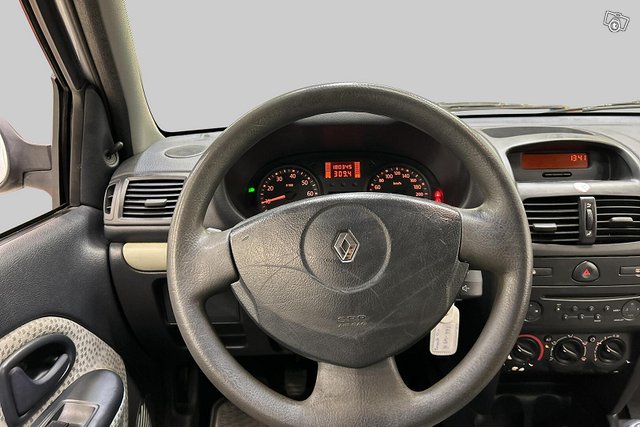 Renault Clio 19