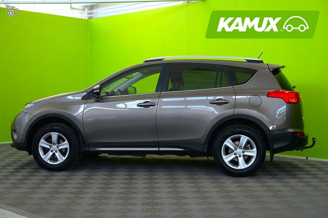 Toyota RAV4 6