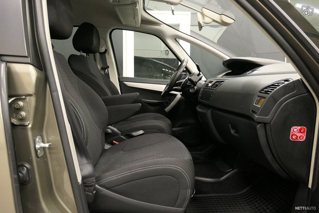 Citroen C4 Picasso 8