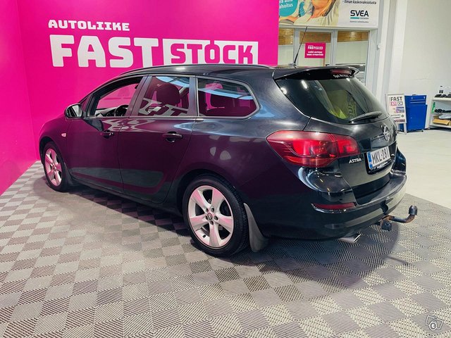 Opel Astra 7