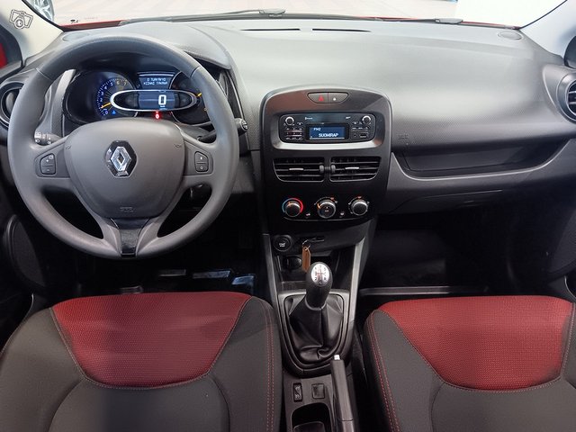 RENAULT Clio 8