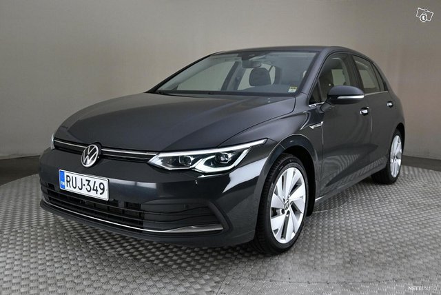 Volkswagen Golf 12