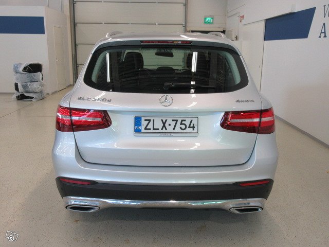 MERCEDES-BENZ GLC 3