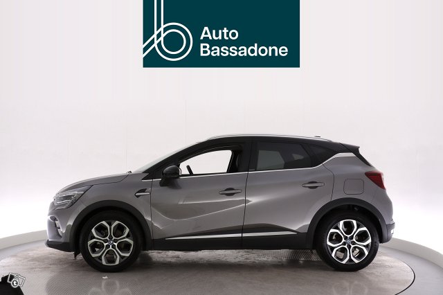 RENAULT Captur 8