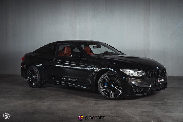 BMW M4 3