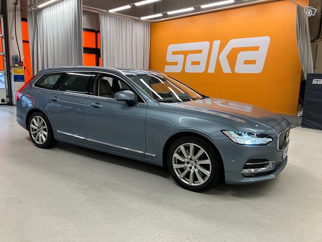 Volvo V90