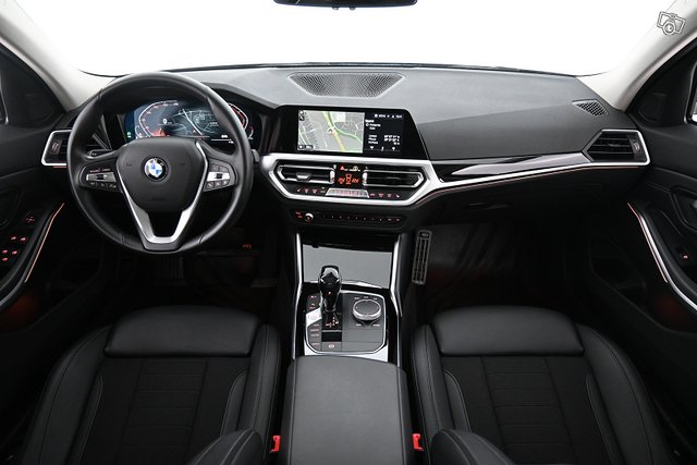 BMW 320 19