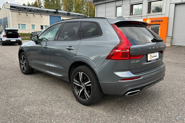 Volvo XC60 4