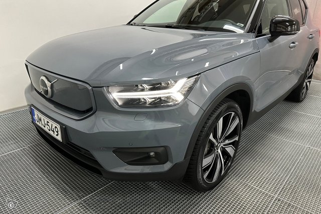 Volvo XC40 6