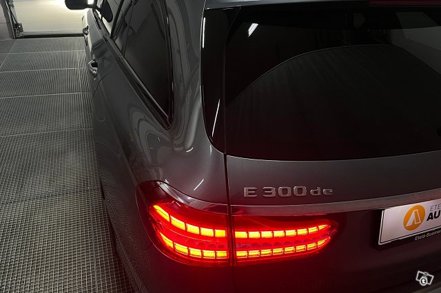 Mercedes-Benz E 6