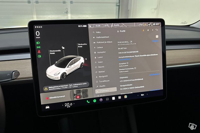 Tesla Model 3 9