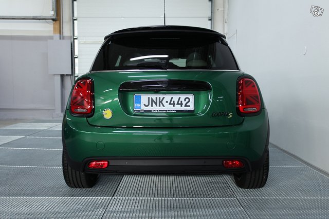 MINI Hatchback 17