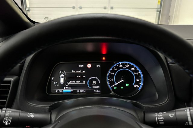 Nissan Leaf 8