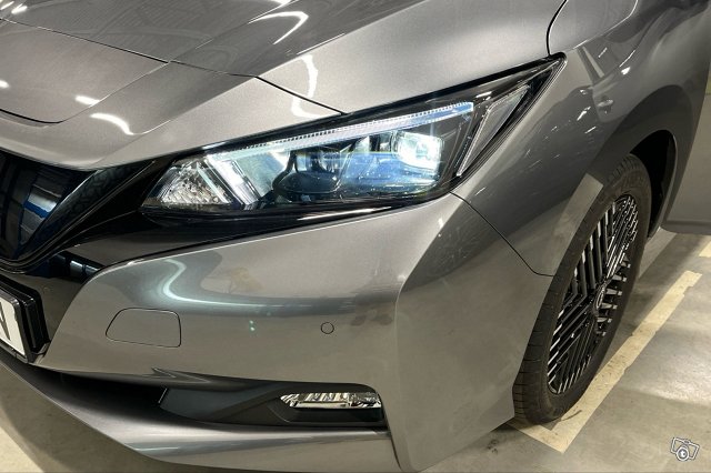 Nissan Leaf 7