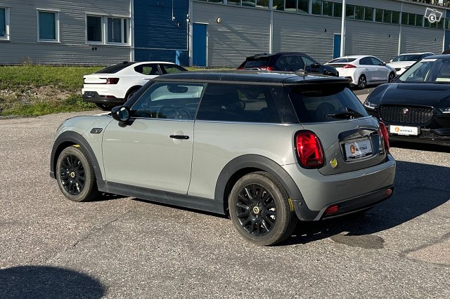 MINI Hatchback 4