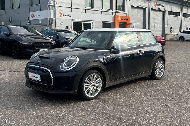 MINI Hatchback 1