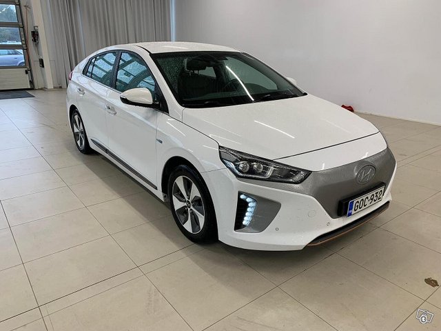 Hyundai IONIQ Electric