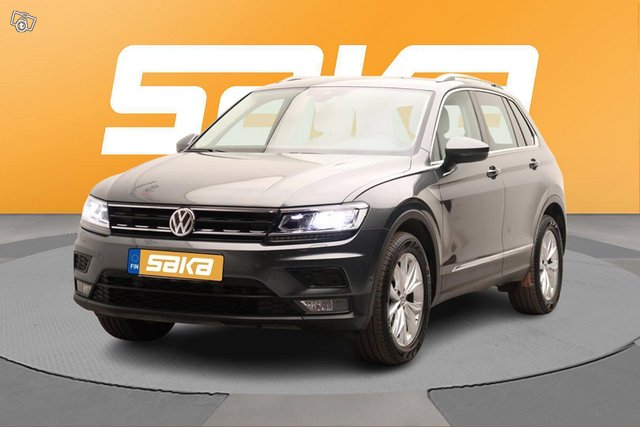 Volkswagen Tiguan 1