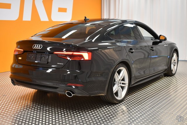 Audi A5 6