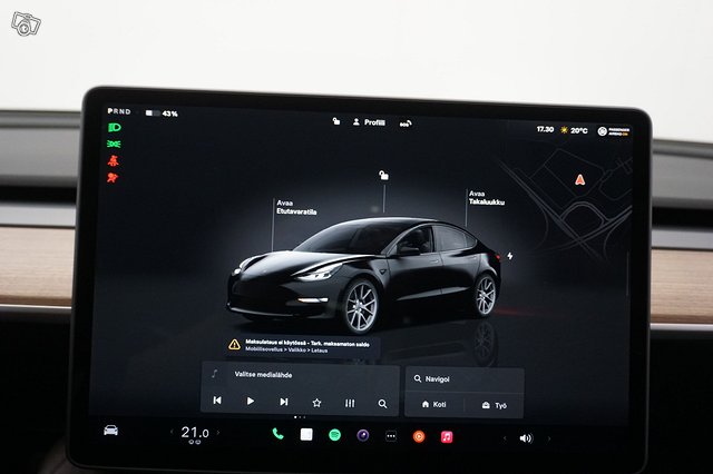 Tesla Model 3 13