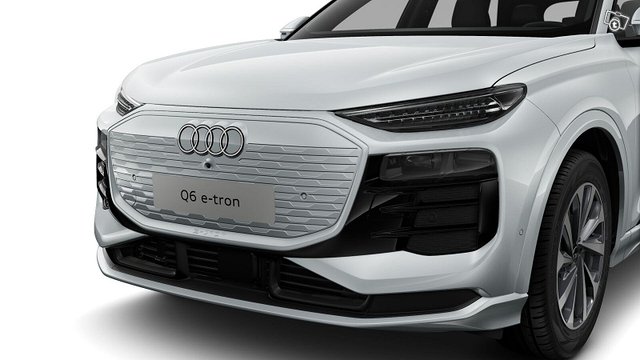 Audi Q6 E-tron 2