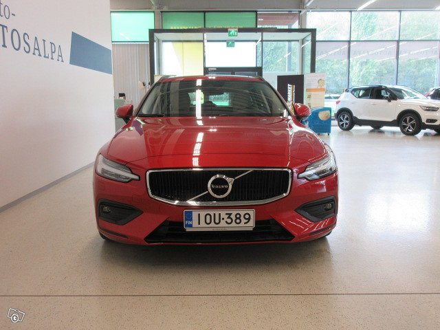 VOLVO V60 12