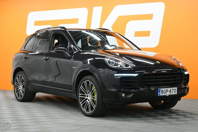 Porsche Cayenne 1