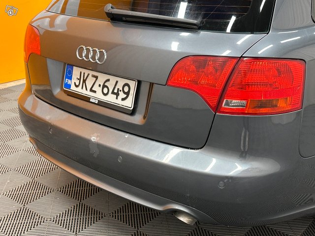 Audi A4 10