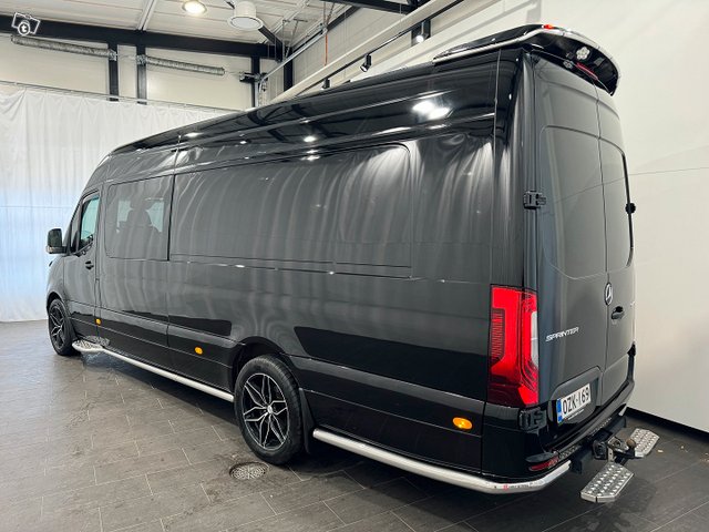 Mercedes-Benz Sprinter 2