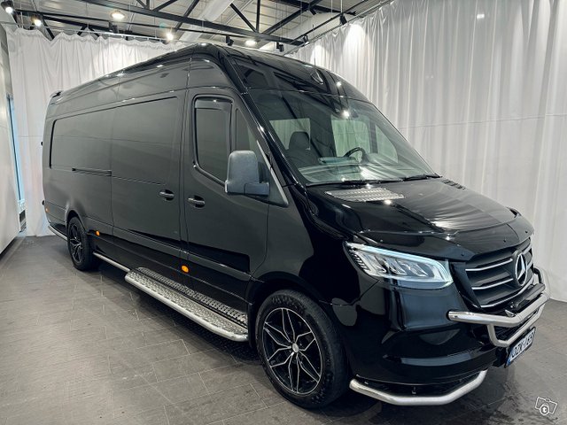 Mercedes-Benz Sprinter 4