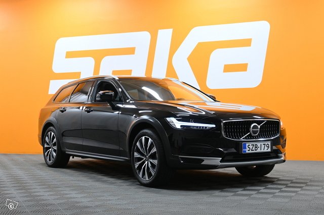 Volvo V90 Cross Country