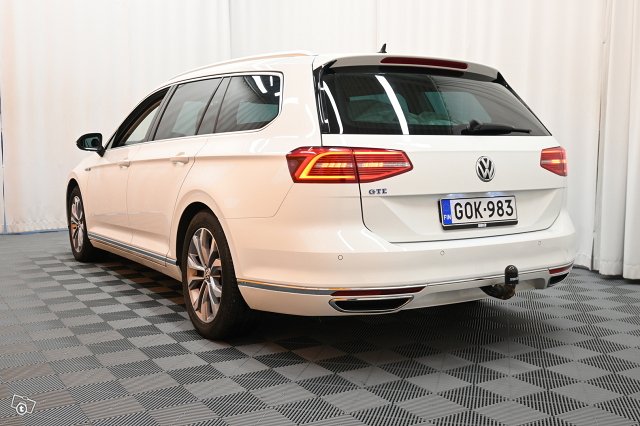 Volkswagen Passat 5