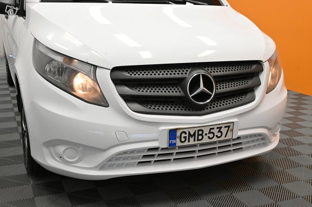 Mercedes-Benz Vito 10