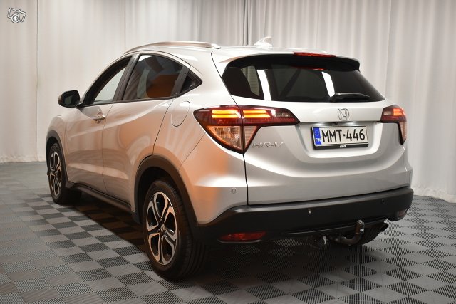 Honda HR-V 5