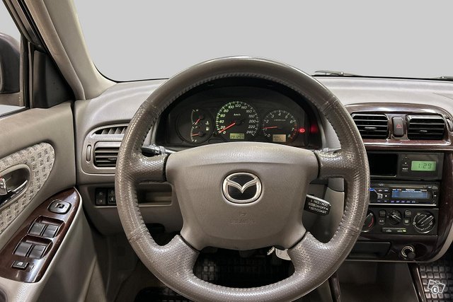 Mazda 626 16