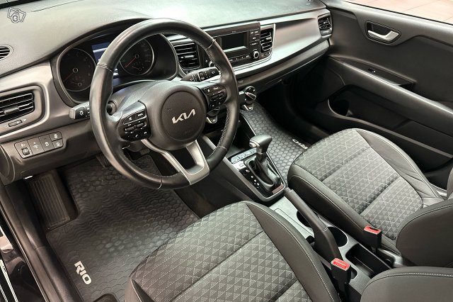 Kia Rio 7