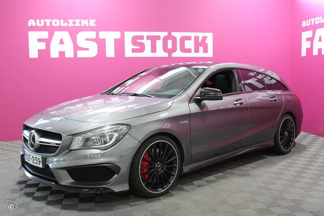 Mercedes-Benz CLA 45 AMG